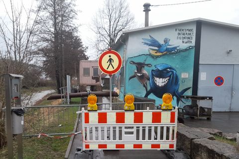 Gehwegsperrung am Linthaldenweg