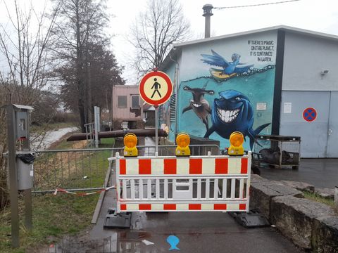 Gehwegsperrung am Linthaldenweg