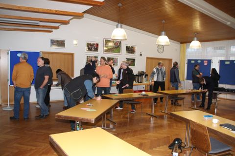 Gemeinderäte bei der Klausurtagung im Feuerwehrsaal