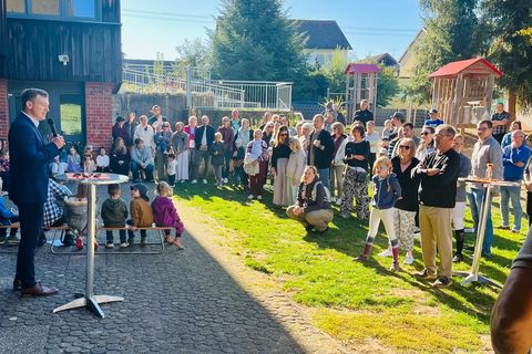 BM Treiber und Gäste bei der Einweihung 